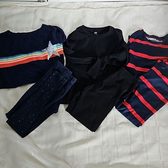 Gap Girl's Bundle Of 6 Pieces T-shirt & Pants Navy Blue/ Red 7- 8 Years Old - Picture 16 of 16